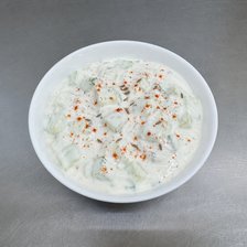 Raita (8oz) in a bowl